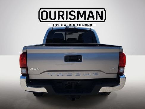 Used 2019 Toyota Tacoma SR5 AWD/4WD image 7