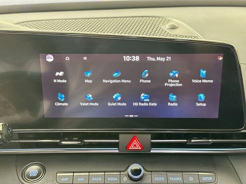 Used 2022 Hyundai Elantra N FWD image 13