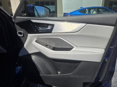 Certified 2024 Acura MDX FWD w/ Technology Package image 15