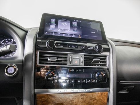 Used 2024 Nissan Armada SL image 29