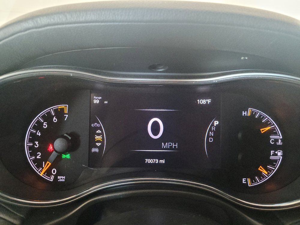 Used 2020 Jeep Grand Cherokee Overland AWD/4WD image 23