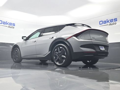 New 2026 Kia EV6 Light RWD image 40