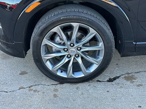 Used 2024 Buick Encore GX Avenir w/ Avenir Technology Package image 3