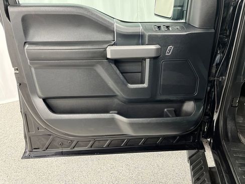 Used 2019 Ford F150 XLT w/ Equipment Group 302A Luxury image 11