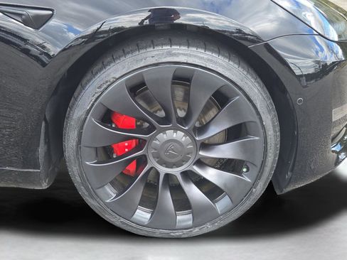 Used 2022 Tesla Model 3 Performance image 6