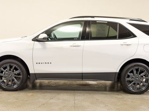 Used 2023 Chevrolet Equinox RS image 12