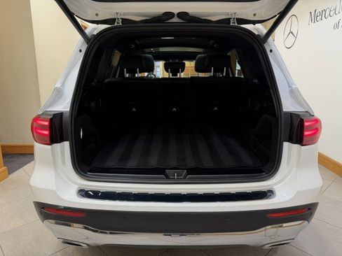Certified 2025 Mercedes-Benz GLB 250 image 26