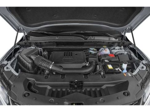 Used 2025 Chevrolet Blazer LT FWD image 15
