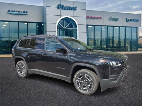 New 2026 Jeep Cherokee Laredo AWD/4WD image 1