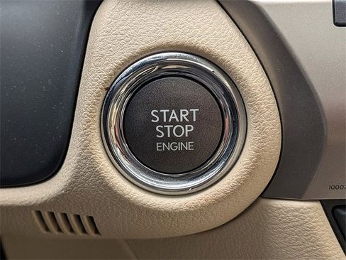 Used 2013 Lexus ES 350 w/ Luxury Pkg image 30