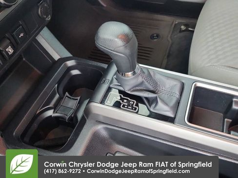 Used 2021 Toyota Tacoma SR5 RWD image 27
