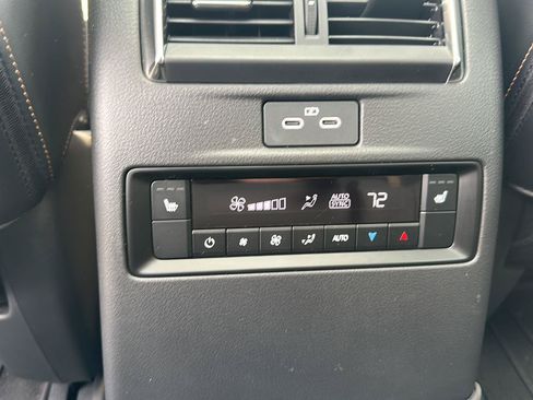 Used 2025 MAZDA CX-70 Plug-In Hybrid w/ Premium Plus AWD/4WD image 15