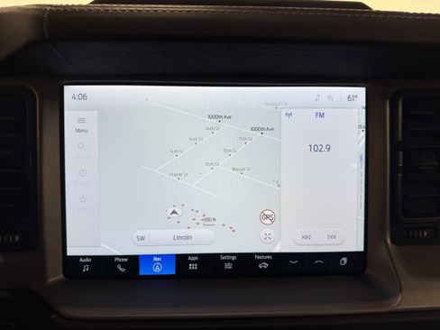 Used 2025 Ford Bronco Outer Banks image 12