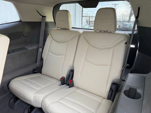 Used 2020 Cadillac XT6 Premium Luxury image 16