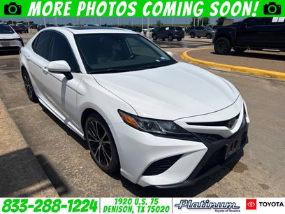 Used 2019 Toyota Camry SE w/ Convenience Package