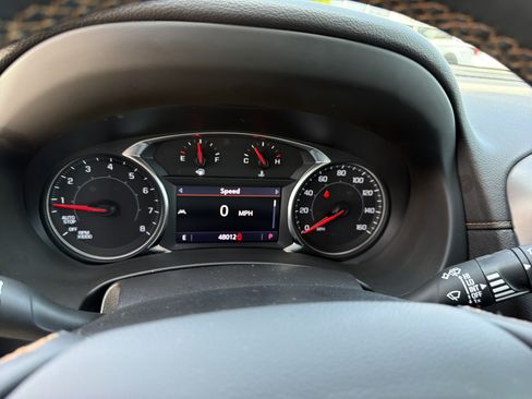 Used 2023 GMC Terrain AT4 AWD/4WD image 16