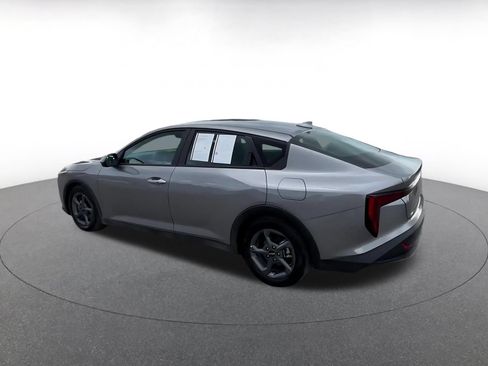 Used 2025 Kia K4 FWD image 10