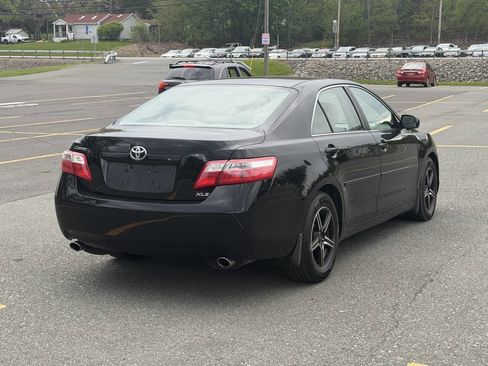 Used 2007 Toyota Camry XLE FWD image 5