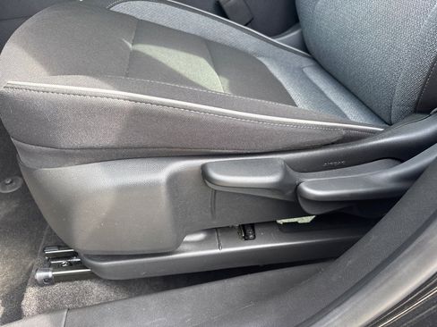 Used 2023 Chevrolet TrailBlazer LS image 18