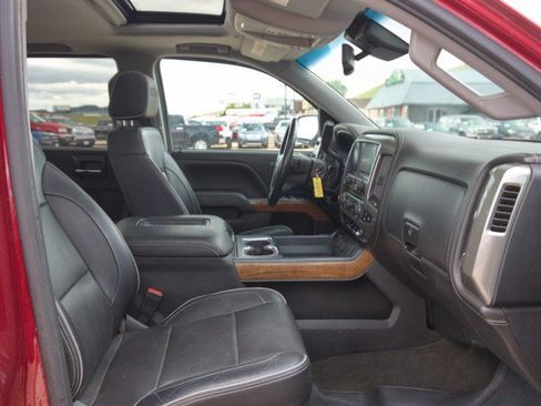 Used 2018 Chevrolet Silverado 1500 High Country AWD/4WD image 34