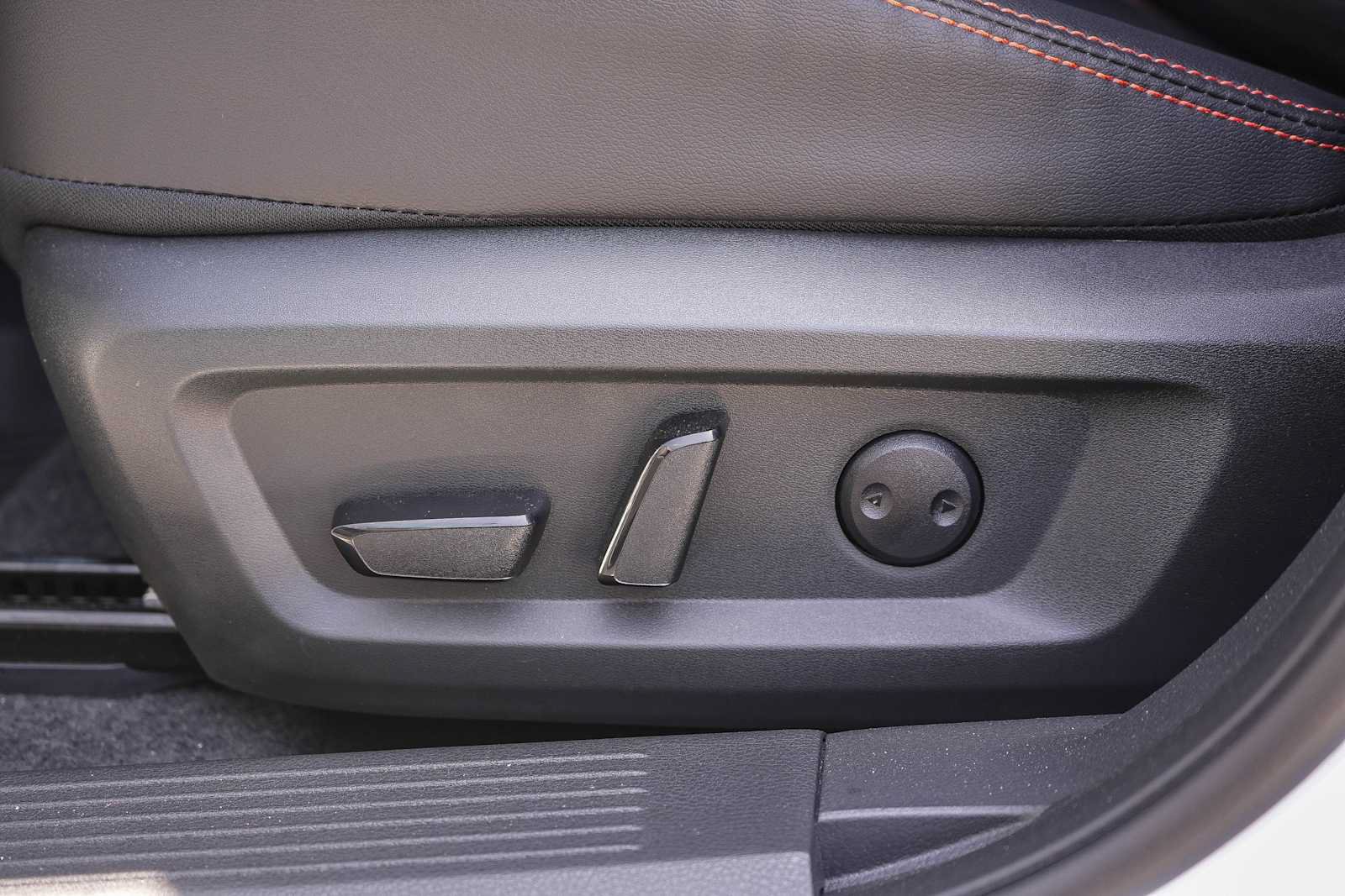 Used 2026 Nissan Rogue SV AWD/4WD image 21