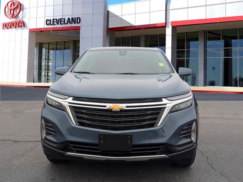 Used 2024 Chevrolet Equinox LT image 3