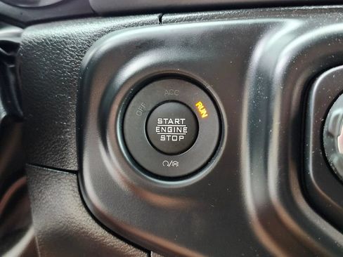 Used 2023 Jeep Wrangler Rubicon w/ LED Lighting Group AWD/4WD image 19