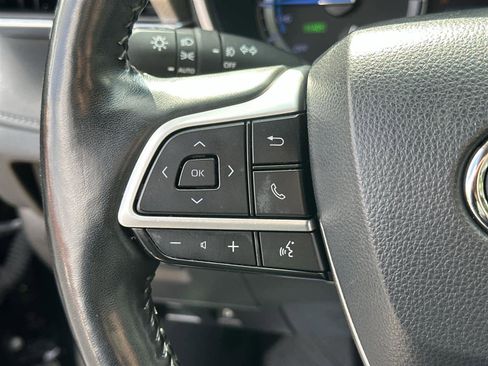 Used 2022 Toyota Highlander Platinum image 24