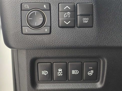 Used 2021 Lexus GX 460 Premium w/ Premium Package AWD/4WD image 18