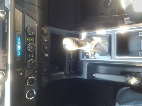 Used 2023 Toyota Tacoma TRD Off-Road image 29