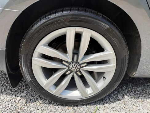 Used 2016 Volkswagen Passat 3.6 SEL Premium FWD image 53
