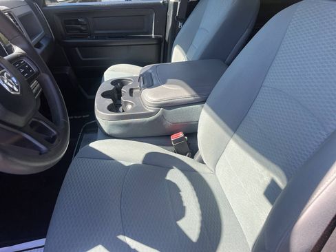 Used 2015 RAM 1500 Express AWD/4WD image 24