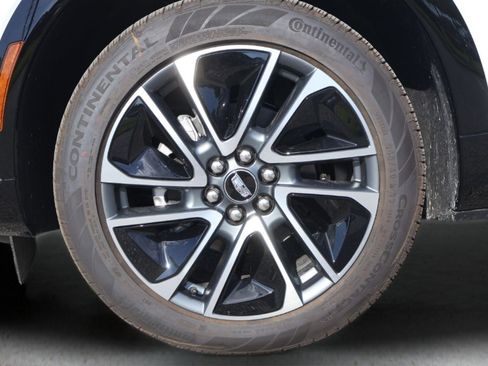 New 2026 Cadillac Optiq Sport 1 RWD image 29