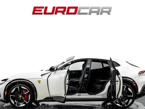 Used 2025 Ferrari Purosangue AWD/4WD image 3