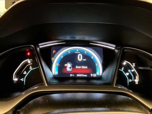 Used 2018 Honda Civic EX image 19