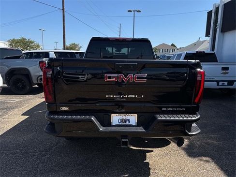 Certified 2025 GMC Sierra 2500 Denali w/ Denali Reserve Package image 8