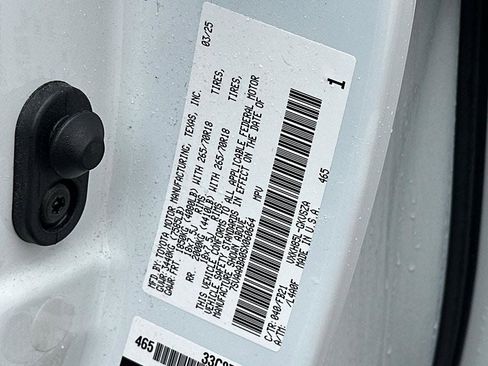 Certified 2025 Toyota Sequoia SR5 AWD/4WD image 32