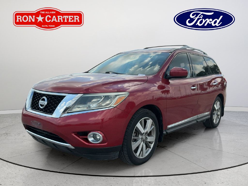 Used 2015 Nissan Pathfinder Platinum FWD image 3