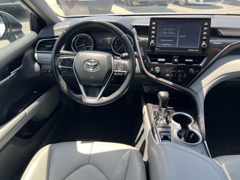 Used 2023 Toyota Camry XLE FWD image 7