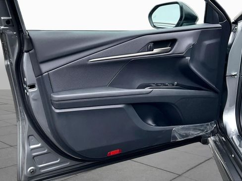 New 2026 Toyota Camry SE FWD image 10