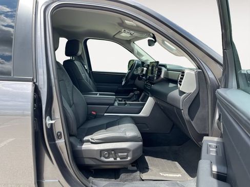 Used 2024 Toyota Tundra Limited w/ TRD Off-Road Package AWD/4WD image 15