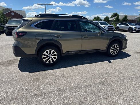 Certified 2024 Subaru Outback Premium w/ Popular Package #1A AWD/4WD image 13