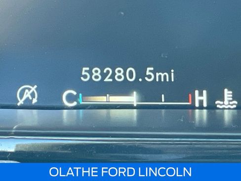 Certified 2021 Lincoln Navigator Reserve w/ Luxury Package image 27