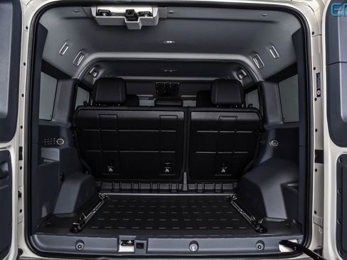 Used 2024 INEOS Grenadier Trialmaster Edition image 12