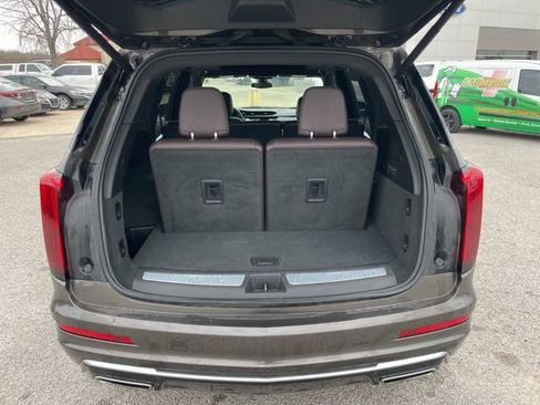 Used 2020 Cadillac XT6 Premium Luxury image 7