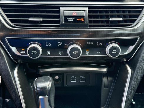 Certified 2022 Honda Accord Sport image 24