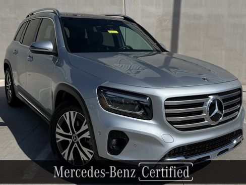 Used 2024 Mercedes-Benz GLB 250 image 1