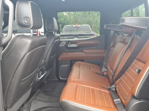 Used 2023 GMC Sierra 1500 Denali Ultimate AWD/4WD image 17