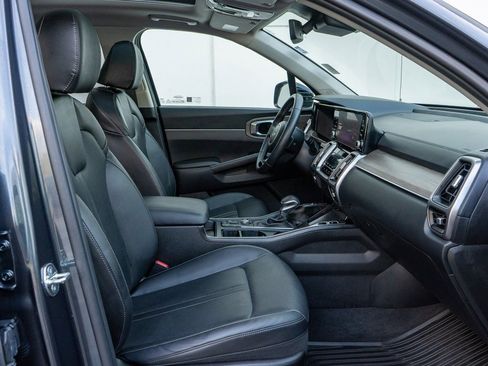 Used 2023 Kia Sorento X-Line EX image 22