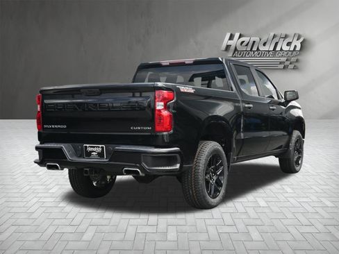 Used 2022 Chevrolet Silverado 1500 Custom Trail Boss AWD/4WD image 10